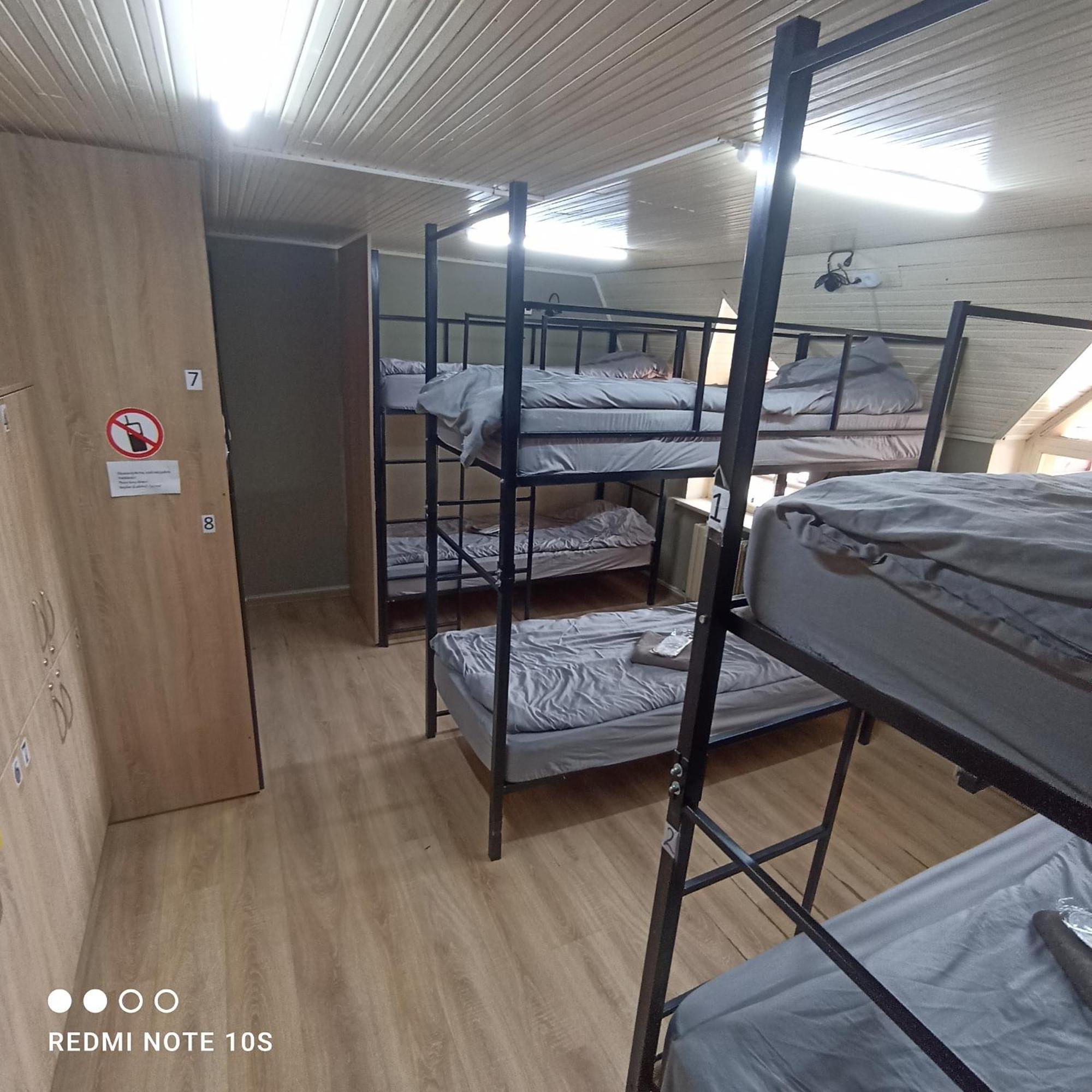 Friends Hostel Chisinau Luaran gambar