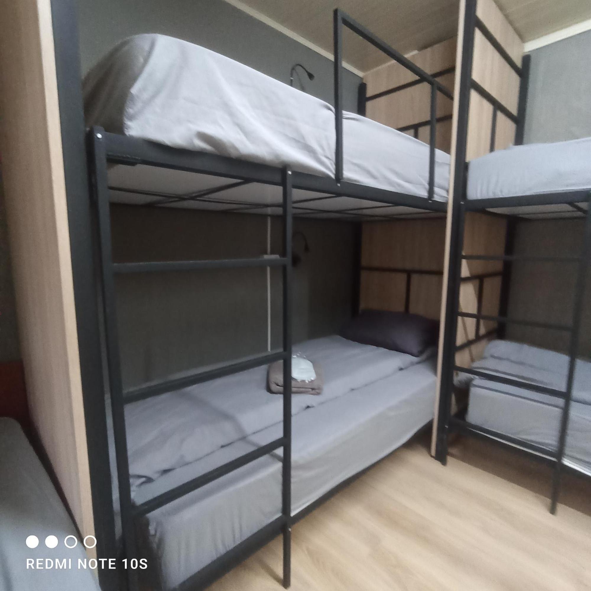 Friends Hostel Chisinau Luaran gambar