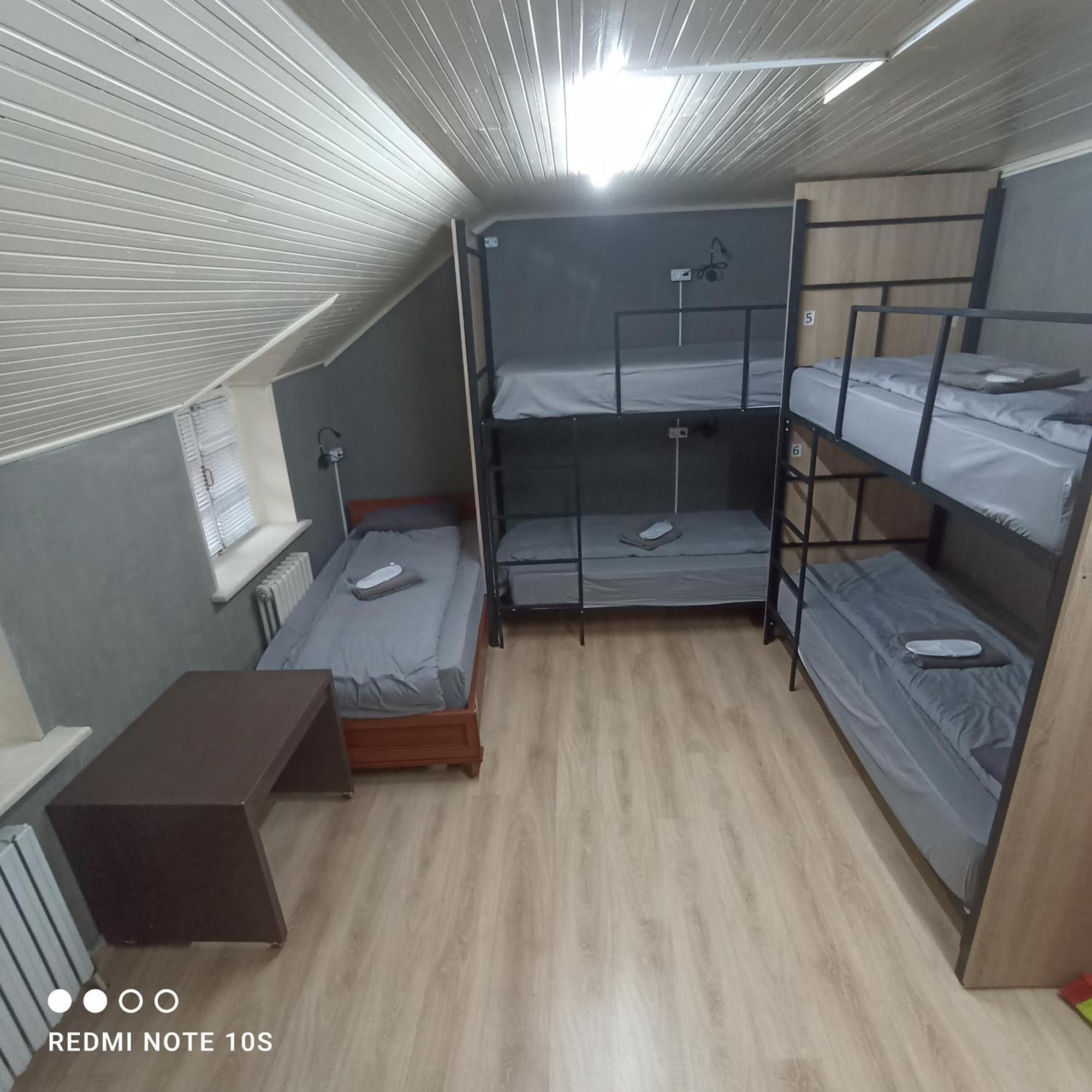 Friends Hostel Chisinau Luaran gambar